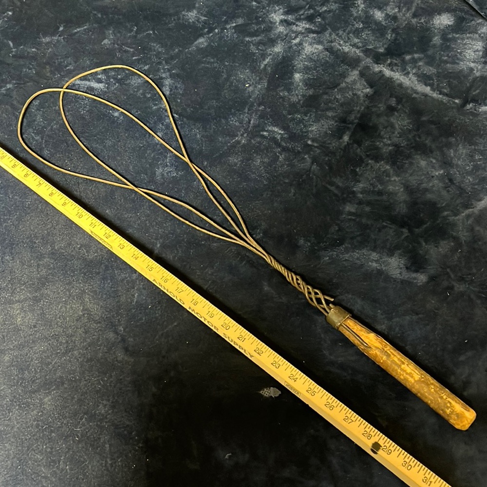 VTG Rug Beater